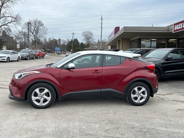  2018 Toyota C-HR XLE HEATED SEATS/BACKUP CAM CALL PICTON 118K K in Cars & Trucks in Belleville - Image 2