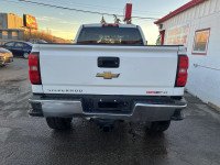 LT | 4WD | Crew Cab This 2019 Chevrolet Silverado 3500HD LT 4WD is a full-size heavy-duty pickup eng... (image 4)