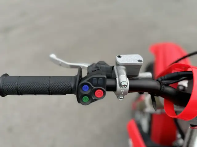 2025 Honda CRF 450R in Dirt Bikes & Motocross in Kitchener / Waterloo - Image 23