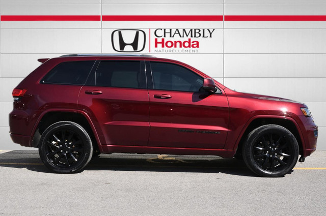 Jeep Grand Cherokee Altitude 4x4 2020 à vendre in Cars & Trucks in Longueuil / South Shore - Image 2
