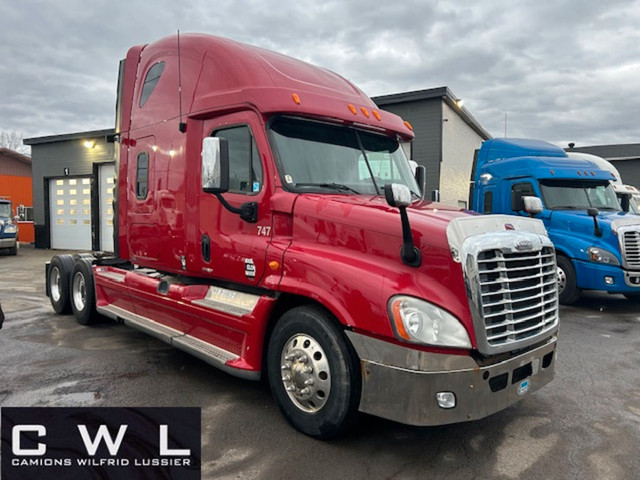  2011 Freightliner Cascadiaxxx in Heavy Trucks in Longueuil / South Shore
