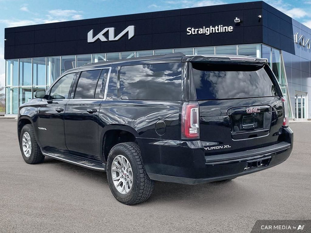 2018 GMC Yukon XL SLT Affordable Large family SUV in Cars & Trucks in Medicine Hat - Image 4