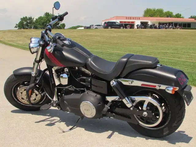 2014 Harley-Davidson FXR Dyna Touring FXDF Fat Bob in Sport Touring in Leamington - Image 21