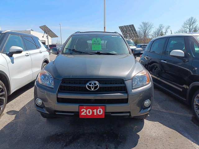 2010 Toyota RAV4 Sport in Cars & Trucks in Markham / York Region - Image 2
