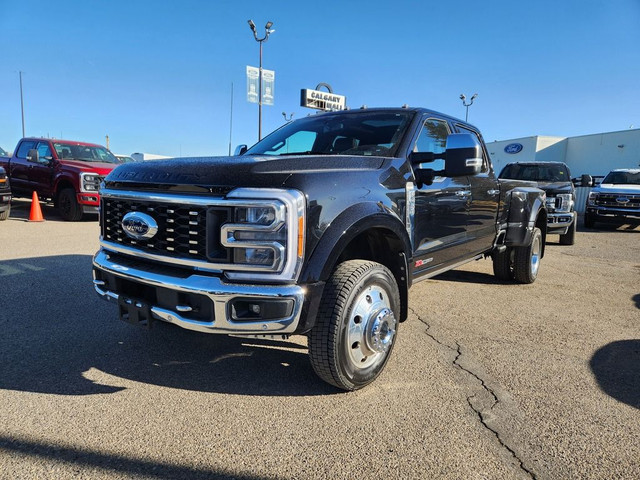  2023 Ford F-450 KING RANCH DRW 6.7L HI-OUTPUT DIESEL | TWIN ROO in Cars & Trucks in Calgary - Image 3