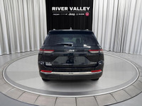 HEATED FRONT SEATS, ADAPTIVE CRUISE CONTROL, BLIND SPOT MONITOR, LED HEADLIGHTS, REAR PARKING AID, L... (image 5)