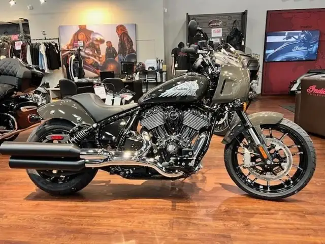 2024 Indian Motorcycle Sport Chief Granite Gray in Street, Cruisers & Choppers in Oakville / Halton Region - Image 3