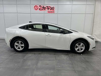 Toyota Prius Prime XSE Premium 2024 – Un futur électrisant vous attend! Ce bijou blanc pur fusionne... (image 9)