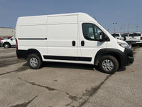 BLACK CLOTH FRONT BUCKET SEATS,BRIGHT WHITE,TIRES: LT225/75R16E BSW ALL-SEASON (STD),WHEELS: 16 X 6... (image 3)