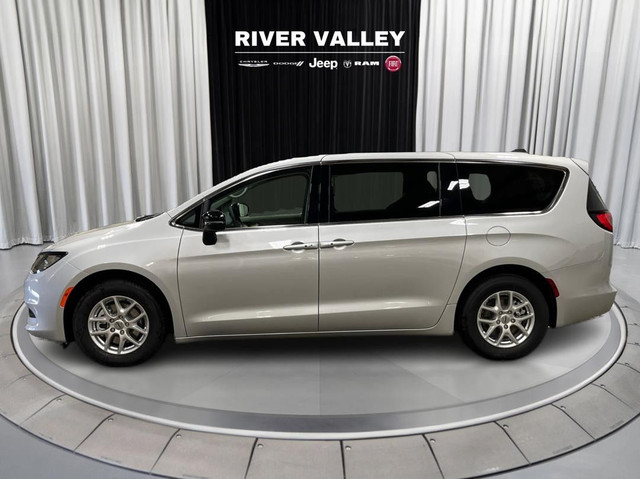 2024 Chrysler Grand Caravan in Cars & Trucks in Strathcona County - Image 4
