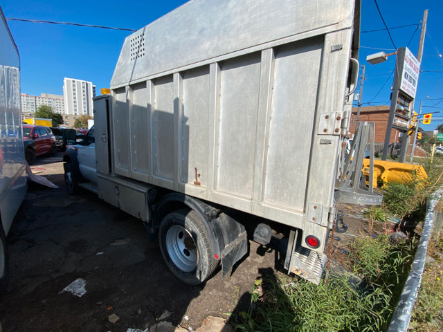 2008 FORD F550 CHIPPER DUMP 4X4 in Cars & Trucks in City of Toronto - Image 4