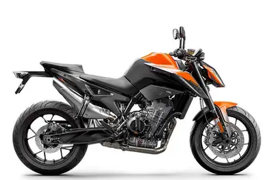 Engine Type: 2-cylinder, 4-stroke, parallel twin Displacement: 889 cm? Cooling: Liquid cooled Fuel S...