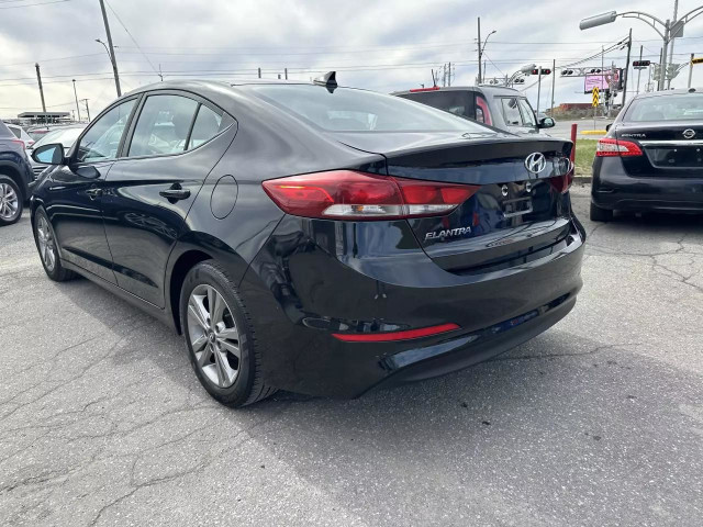 2018 HYUNDAI Elantra LIMITED * 8 PNEUS * TOIT OUVRANT * CAMERA in Cars & Trucks in City of Montréal - Image 3