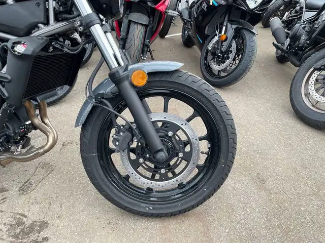 2024 Kawasaki Eliminator 500 in Street, Cruisers & Choppers in Calgary - Image 6