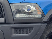 *TOP FEATURES* Premium Cloth Bucket Seats in Grey Heated Front Seats and Heated Steering Wheel Remot... (image 7)