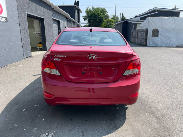 2012 Hyundai Accent ( AUTOMATIQUE - 132 000 KM ) in Cars & Trucks in Laval / North Shore - Image 3