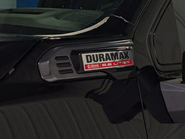2025 GMC Sierra 2500HD AT4- Max Trailering Pkg - Power Sunroof in Cars & Trucks in Barrie - Image 4