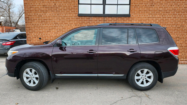 2013 Toyota Highlander 4WD 4dr in Cars & Trucks in Oakville / Halton Region - Image 2