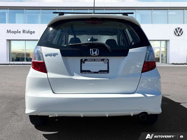 2013 Honda Fit LX | Manual | No Accidents | Bluetooth | Cruise in Cars & Trucks in Tricities/Pitt/Maple - Image 4