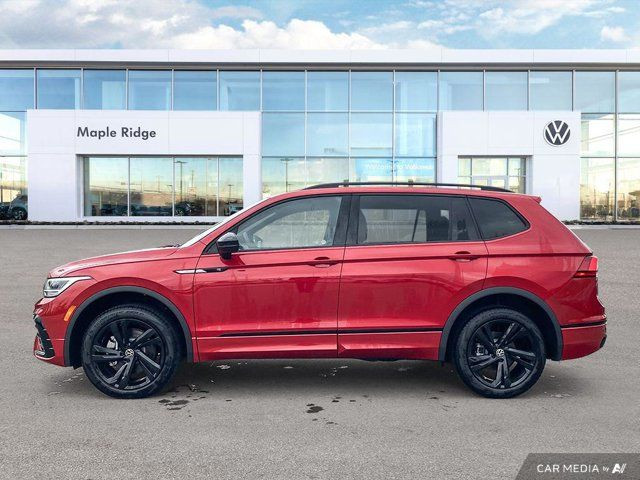 2024 Volkswagen Tiguan Comfortline R-Line Black Edition in Cars & Trucks in Tricities/Pitt/Maple - Image 2