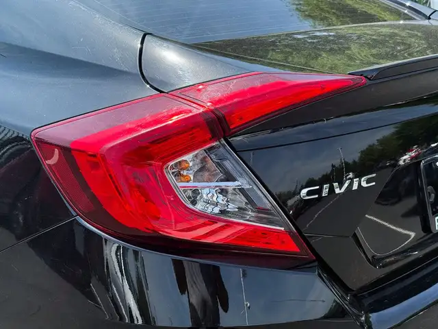 2020 Honda Civic Touring Touring|Leather|Navi|Sunroof|CarPlay in Cars & Trucks in Oshawa / Durham Region - Image 14