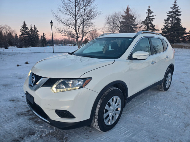 2015 Nissan Rogue in Cars & Trucks in Winnipeg - Image 3