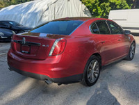 Looking for a stylish and comfortable sedan that won't break the bank? Look no further than this 200... (image 4)