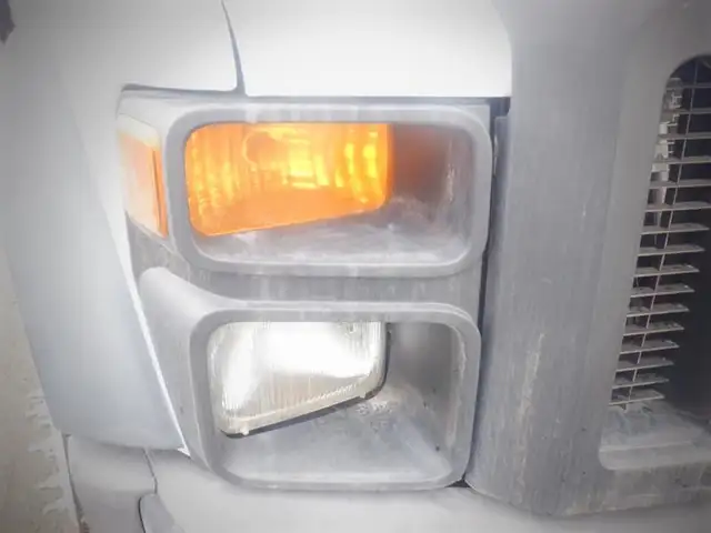 2008 ford F-550 Dump Box 2WD in Heavy Trucks in Richmond - Image 11