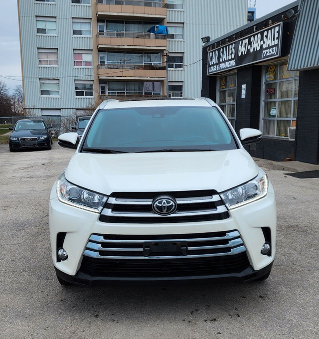 2019 Toyota Highlander AWD XLE, ONE OWNER, NO ACCIDENTS in Cars & Trucks in City of Toronto - Image 2