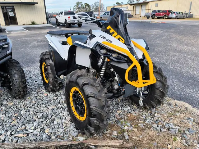 2024 CANAM RENEGADE XMR 1000R (FINANCING AVAILABLE) in ATVs in Strathcona County - Image 4