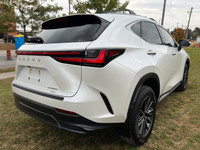2022 LEXUS NX 250 AWD. PEARL WHITE ON BLACK LEATHER INTERIOR. MINT CONDITION. APPLE CAR PLAY. REAR V... (image 4)