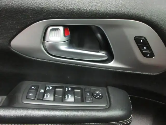CHRYSLER PACIFICA 2018 LIMITED S GPS NAVIGATION CUIR TOIT PANO T in Cars & Trucks in Lévis - Image 11