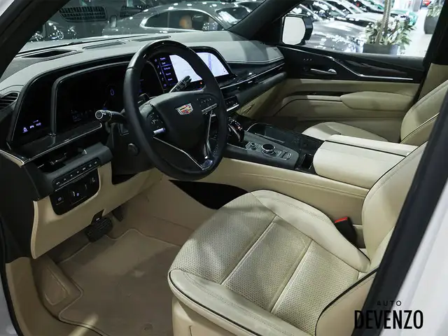 2024 Cadillac Escalade Premium Luxury with Air Ride Adaptive Sus in Cars & Trucks in Laval / North Shore - Image 17