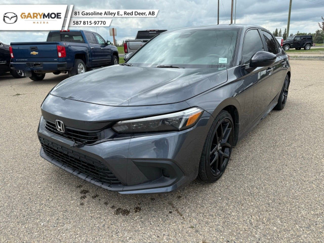 2023 Honda Civic Sedan dans Autos et camions  à Red Deer