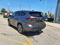 Check out this 2024 Toyota Highlander Hybrid XLE AWD with 49,589 KMS, finished in a sleek Grey exter... (image 5)