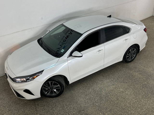 2024 Kia Forte EX+ EX PLUS! 17KM! SHARP! in Cars & Trucks in Belleville - Image 2