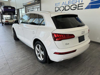 SUN/MOONROOF, NAVIGATION SYSTEM, HEATED FRONT SEATS, POWER LIFTGATE, BACK-UP CAMERA Finding your nex... (image 2)