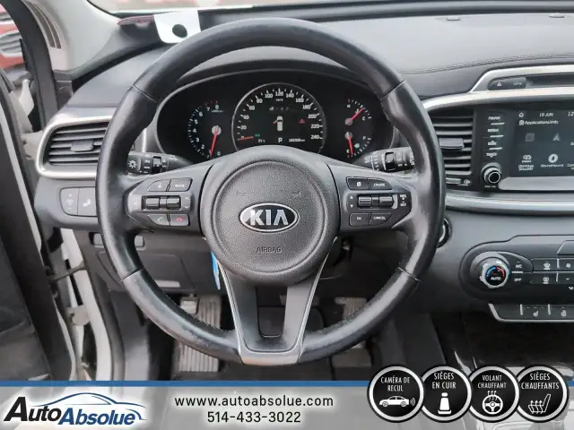 2017 Kia SorentoV6 in Cars & Trucks in Laval / North Shore - Image 12