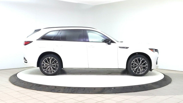 2025 Mazda CX-70 PHEV in Cars & Trucks in Lethbridge - Image 2