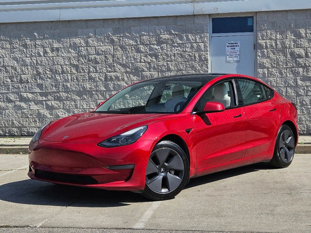 2021 TESLA MODEL 3 LONG RAGE AWD DUAL MOTOR-WHITE INTERIOR in Cars & Trucks in City of Toronto