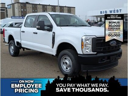 2025 Ford F-350 XL w/400W OUTLET, UPFIT SWITCHES & HD SUSPENSION in Cars & Trucks in Edmonton