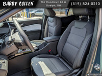 The 2025 Chevrolet Trax LT in a sophisticated gray hue offers impeccable handling with its front-whe... (image 4)