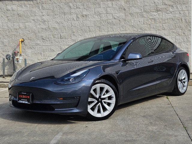 2022 Tesla Model 3 LONG RAGE AWD DUAL MOTOR in Cars & Trucks in City of Toronto
