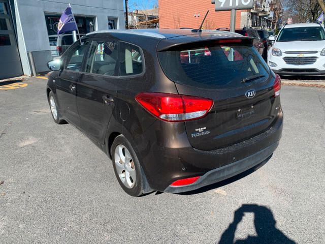 2014 Kia Rondo in Cars & Trucks in City of Montréal - Image 2