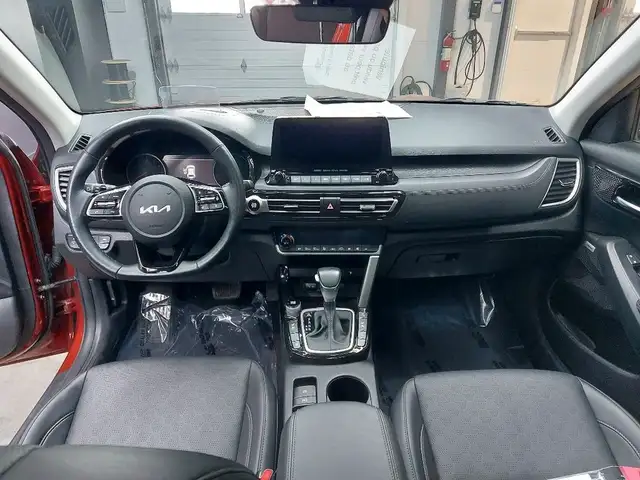 2023 Kia Seltos CERTIFIÉ 1 PROPRIÉTAIRE BAS KILOMÉTRAGE in Cars & Trucks in Laval / North Shore - Image 11