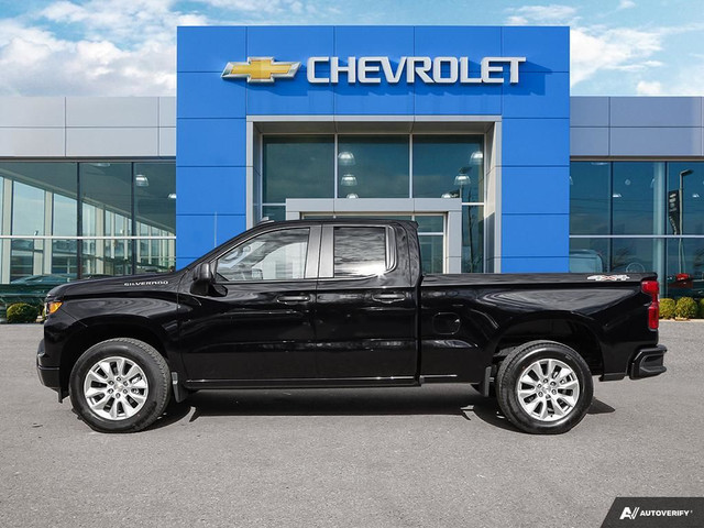 2024 Chevrolet Silverado 1500 Custom in Cars & Trucks in London - Image 3