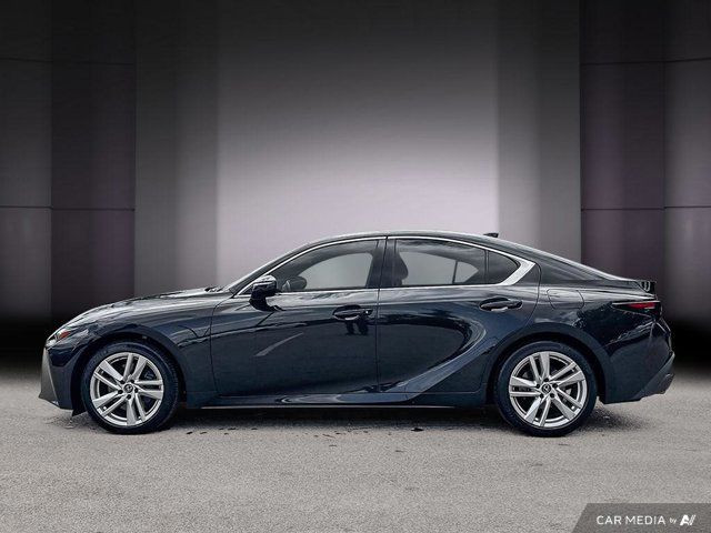 2022 Lexus IS IS 300 in Cars & Trucks in Cambridge - Image 2