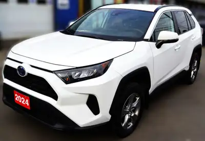 GET READY TO SAVE $$$$$$. This 2024 Toyota RAV4 HYBRID 4 cyl, Automatic in alpine white metallic is...