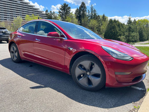 2019 Tesla Model 3 -