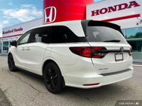 This 2023 Honda Odyssey Black Edition boasts a luxurious Platinum White Pearl exterior and a strikin... (image 3)
